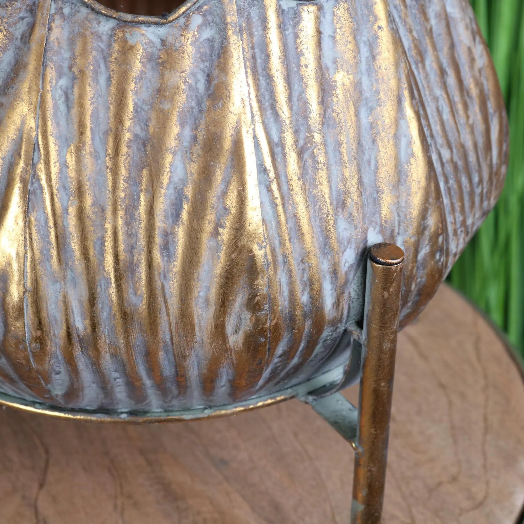 Dimma Plant Stand Gold