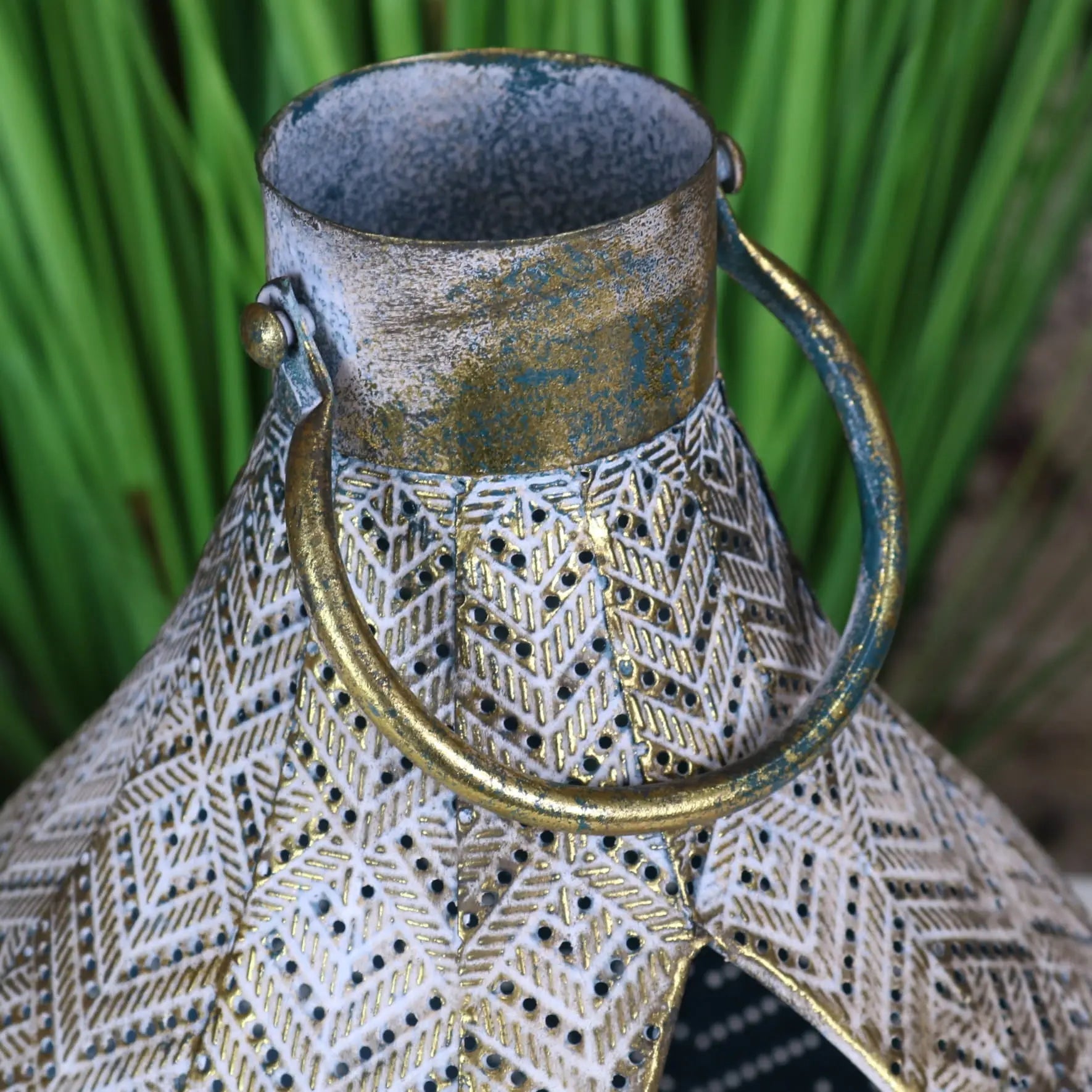 Khapri Moroccan Lantern Antiqued Gold