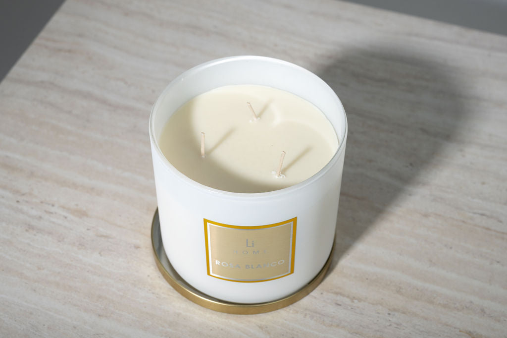 Rosa Blanco - 3 Wick Luxury Candle 1kg