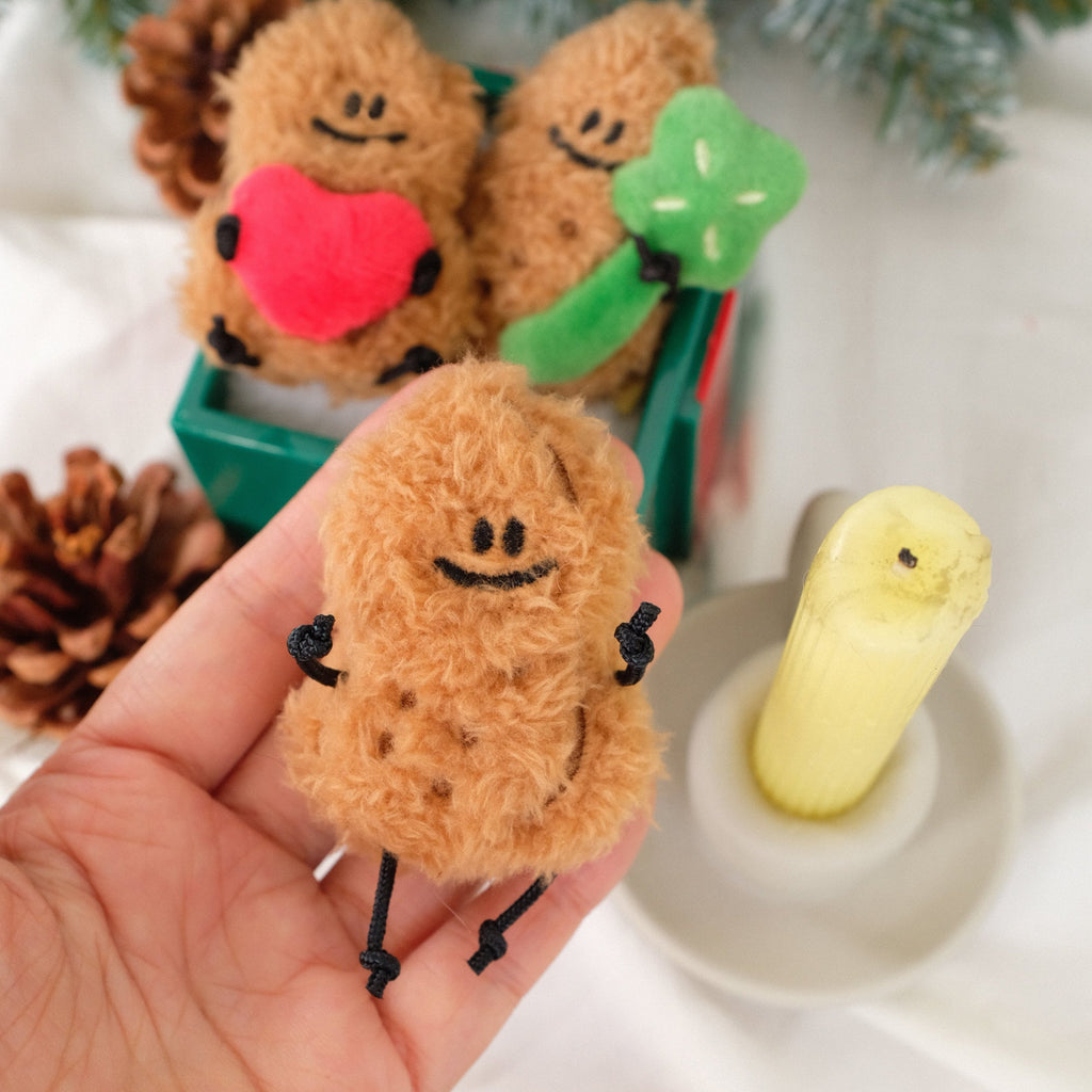 Fickle Plan | Mini Peanut Keychain
