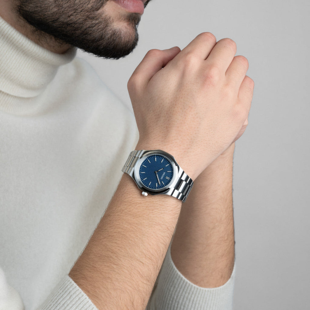 Oliver Watch - Large Model