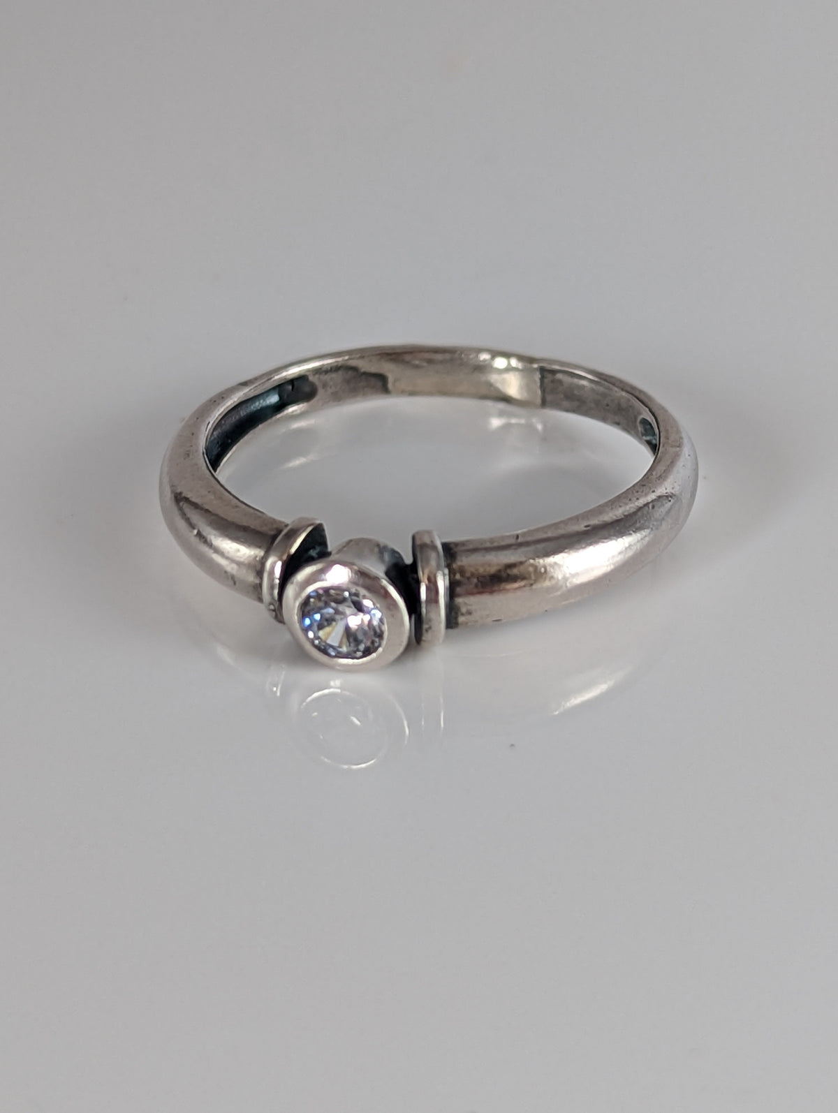 Silver Steed Silver Round Zirconia Ring