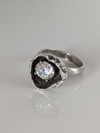 Silver Steed Large Zirconia in a Flower Silver Ring