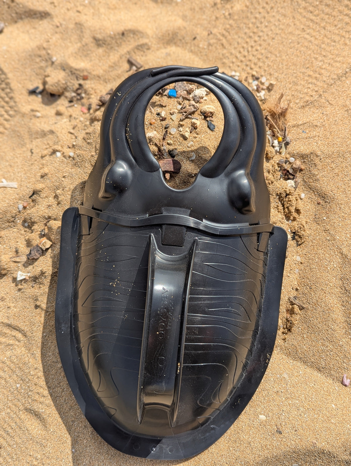 Scuttle the Cuttle | 3-in-1 Beach Clean Tool | Made from Ocean Plastic