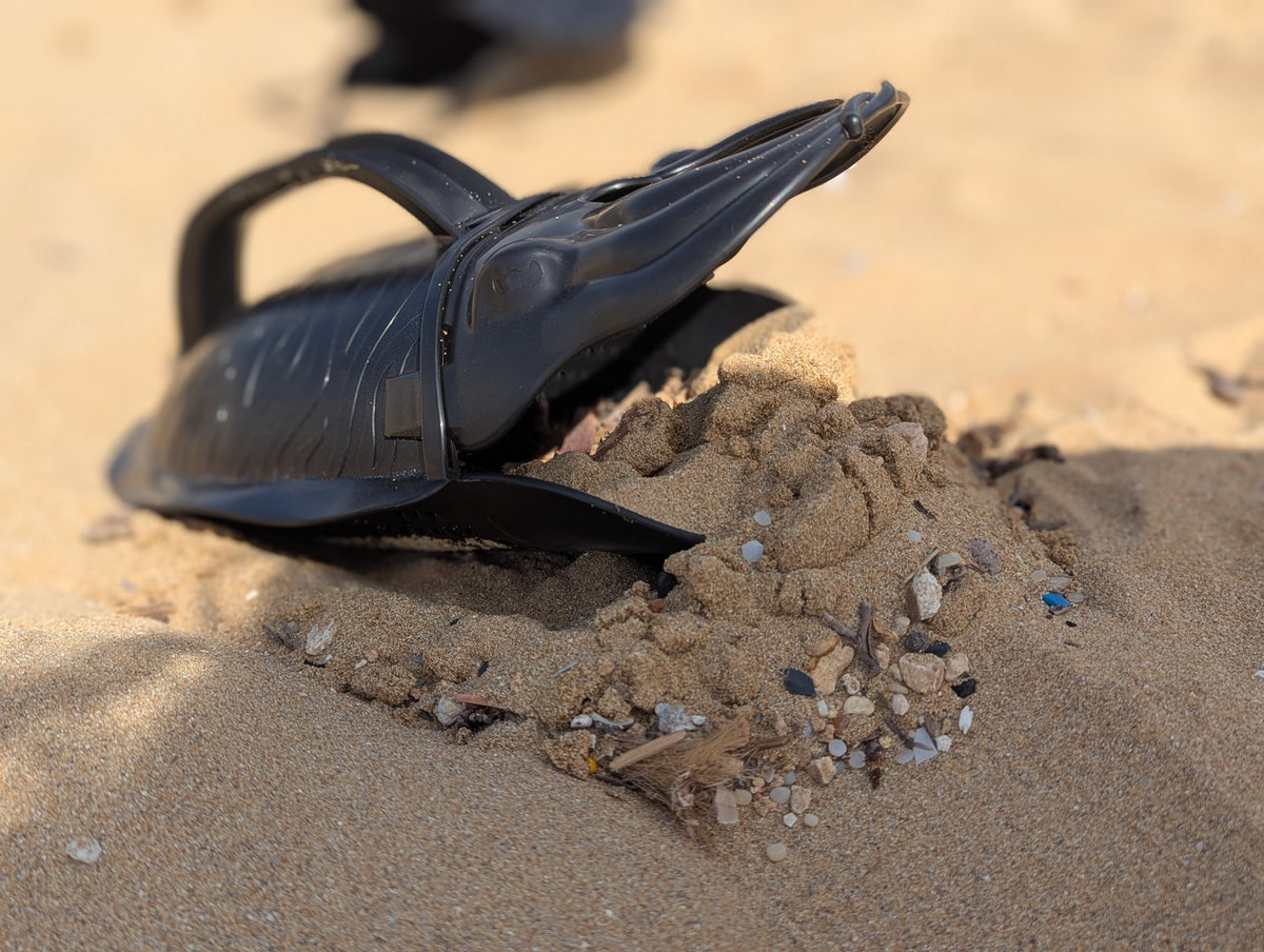 Scuttle the Cuttle | 3-in-1 Beach Clean Tool | Made from Ocean Plastic