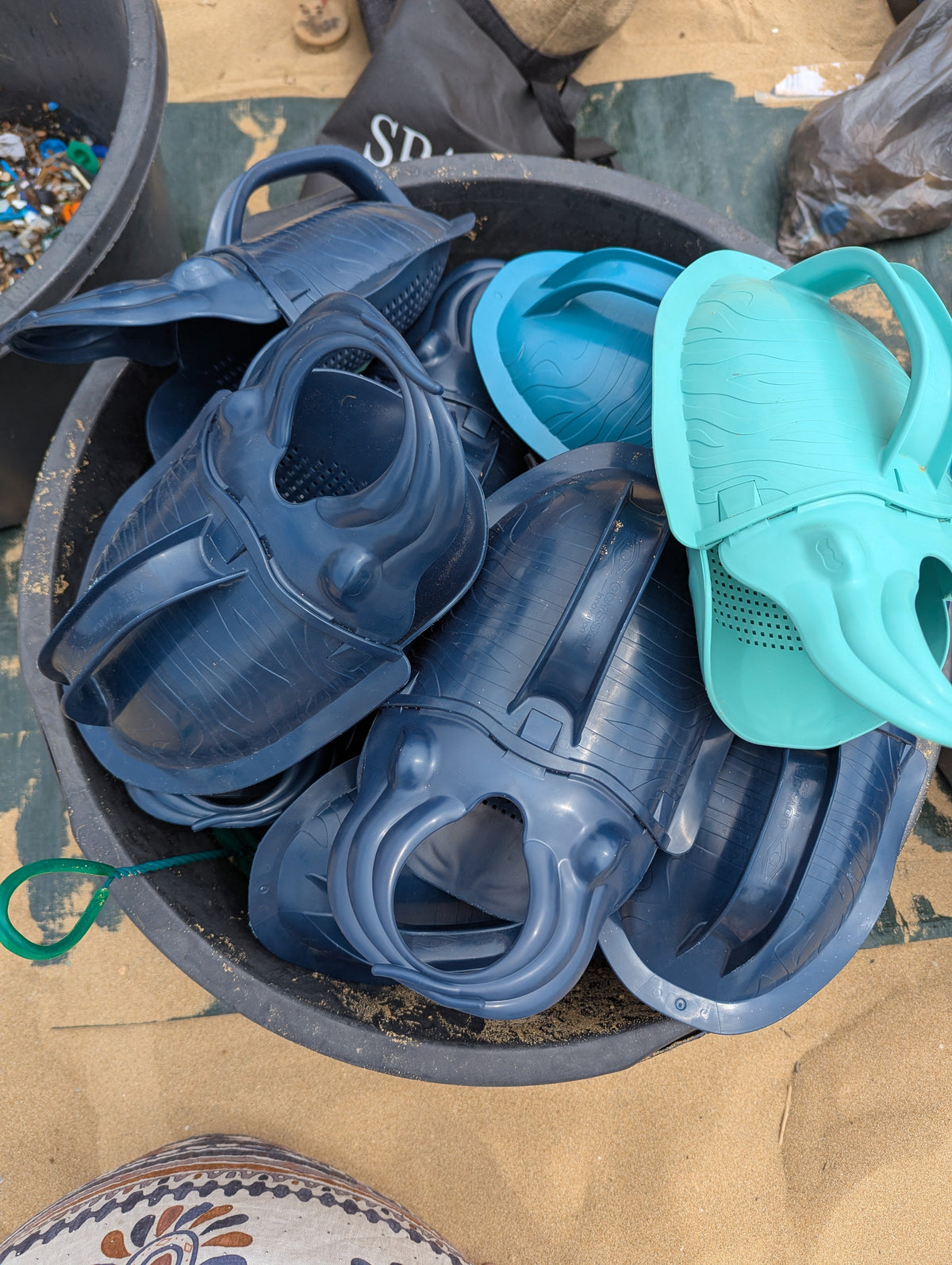 Scuttle the Cuttle | 3-in-1 Beach Clean Tool | Made from Ocean Plastic