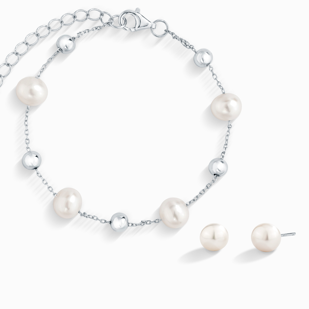 Pearl Everyday Jewellery Set in Sterling Silver