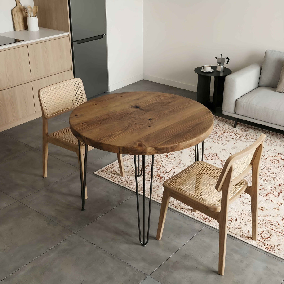 TIVIA Rustic Chunky Wooden Round Dining Table With Hairpin Legs