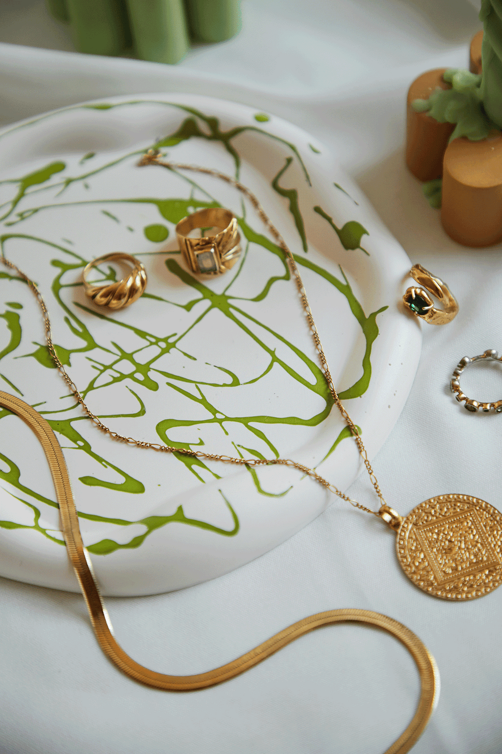 Irregular Shaped Jewellery Tray