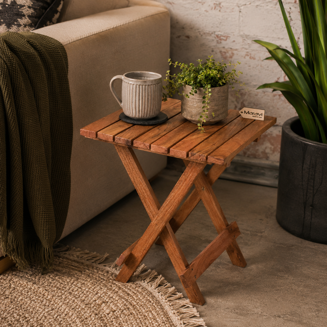 Vaitin Wooden Folding Stool