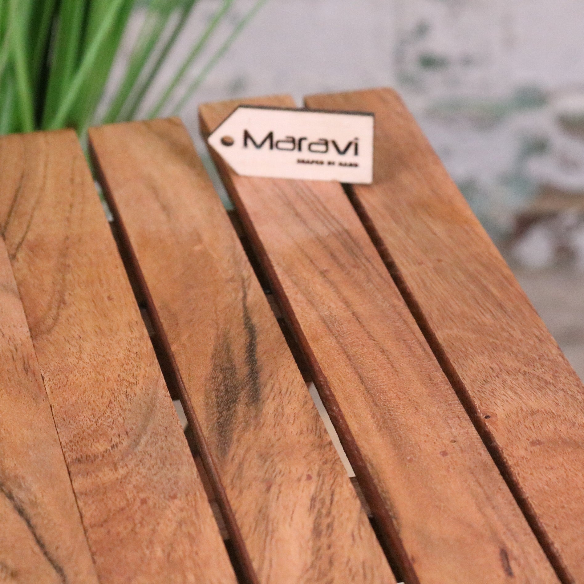 Vaitin Wooden Folding Stool