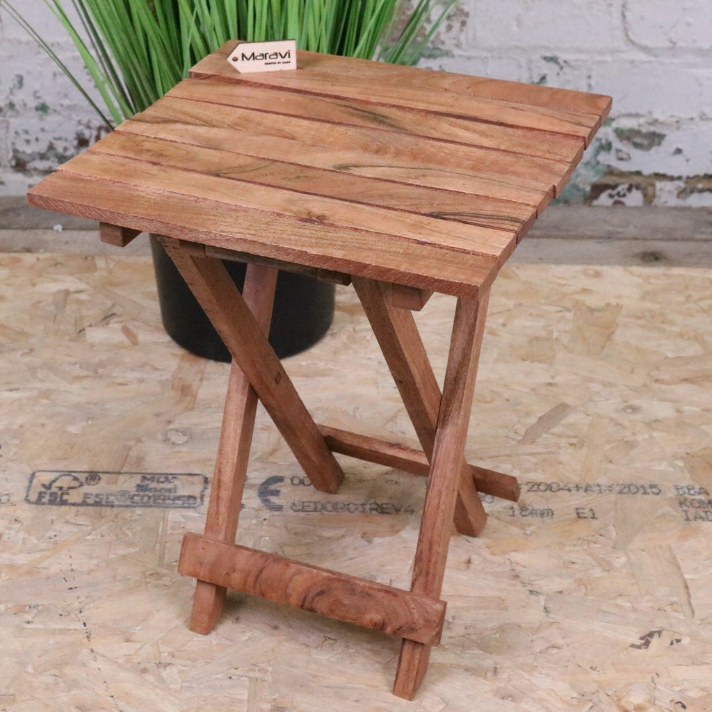 Vaitin Wooden Folding Stool