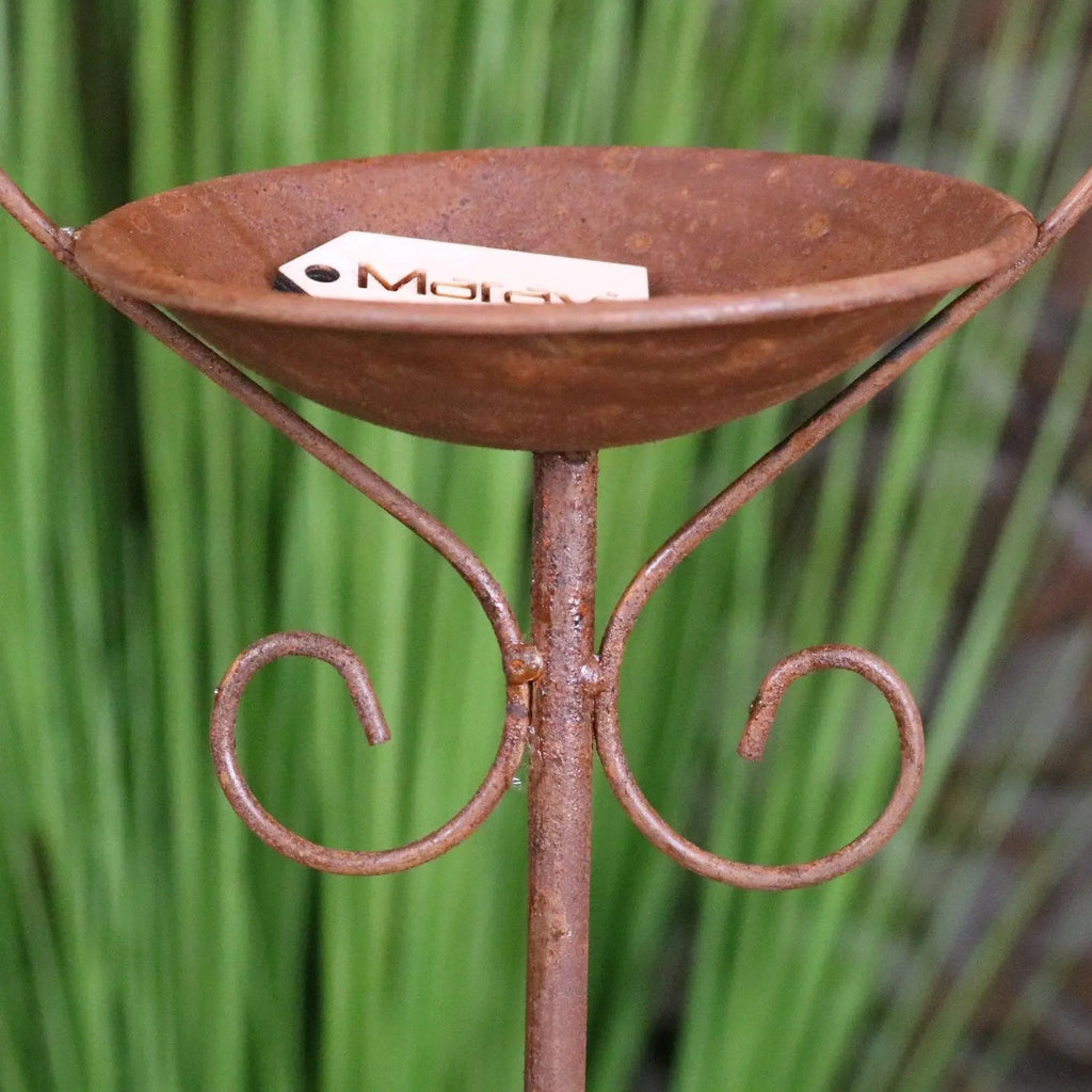 Virala Heart Shape Bird Feeder Rusted Metal Finish