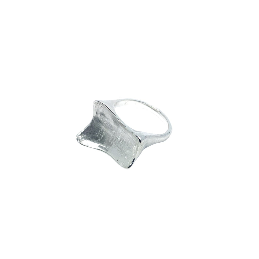Wave Ring – Sterling Silver 925