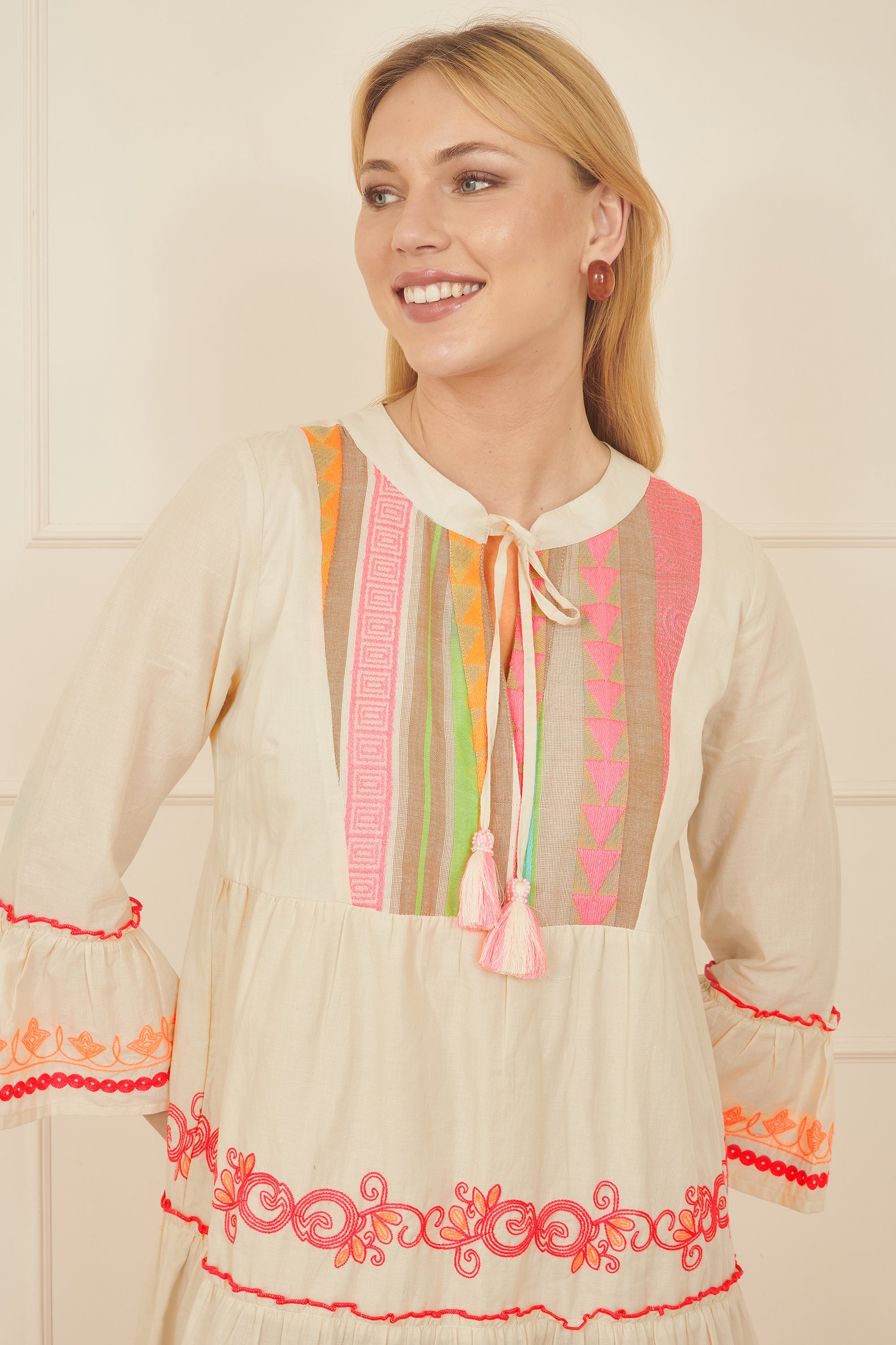 Yumi White Embroidered Cotton Tunic