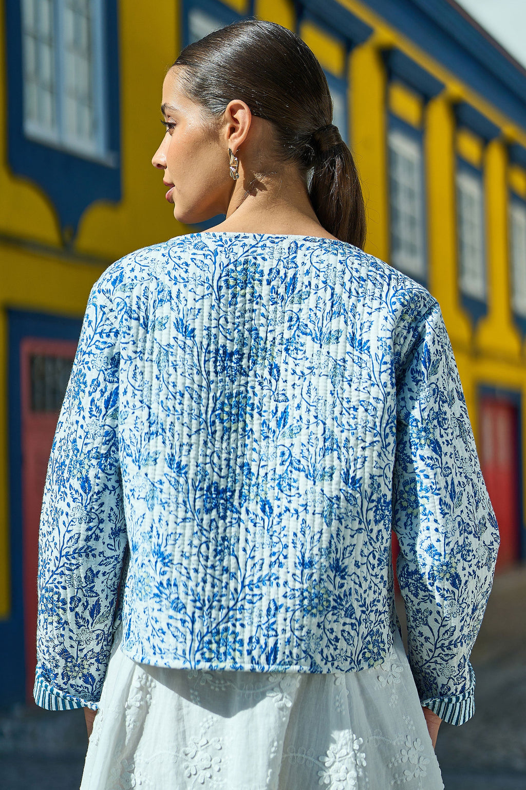 Yumi Blue Boho Floral Print Cropped Reversible Cotton Quilted Jacket