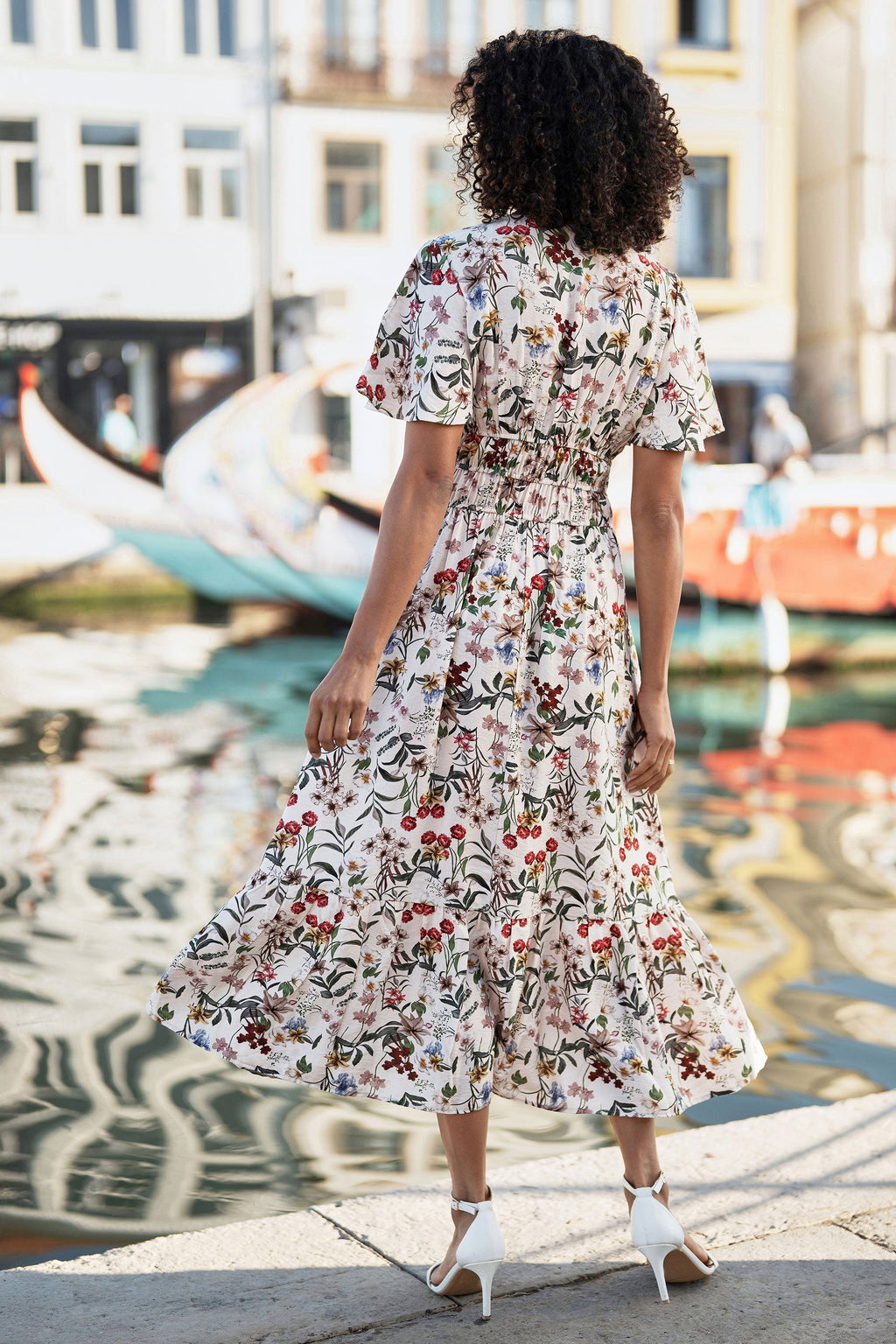 Yumi Ivory Botanical Print Viscose Midi Dress