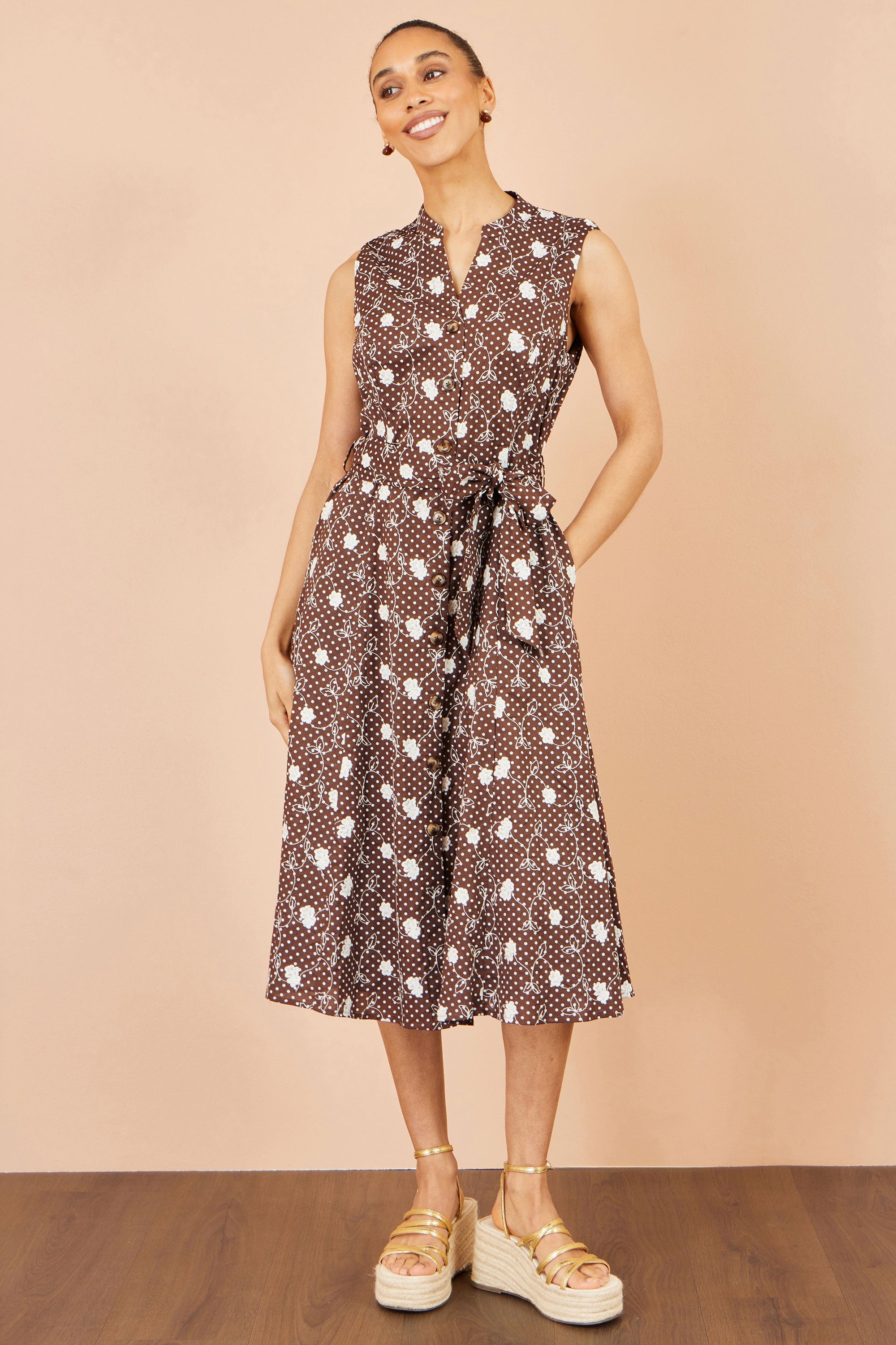 Yumi Brown Cotton Embroidery Shirt Dress