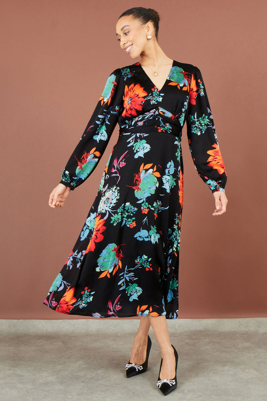 Yumi Black Floral Midi Dress With Long Sleeves