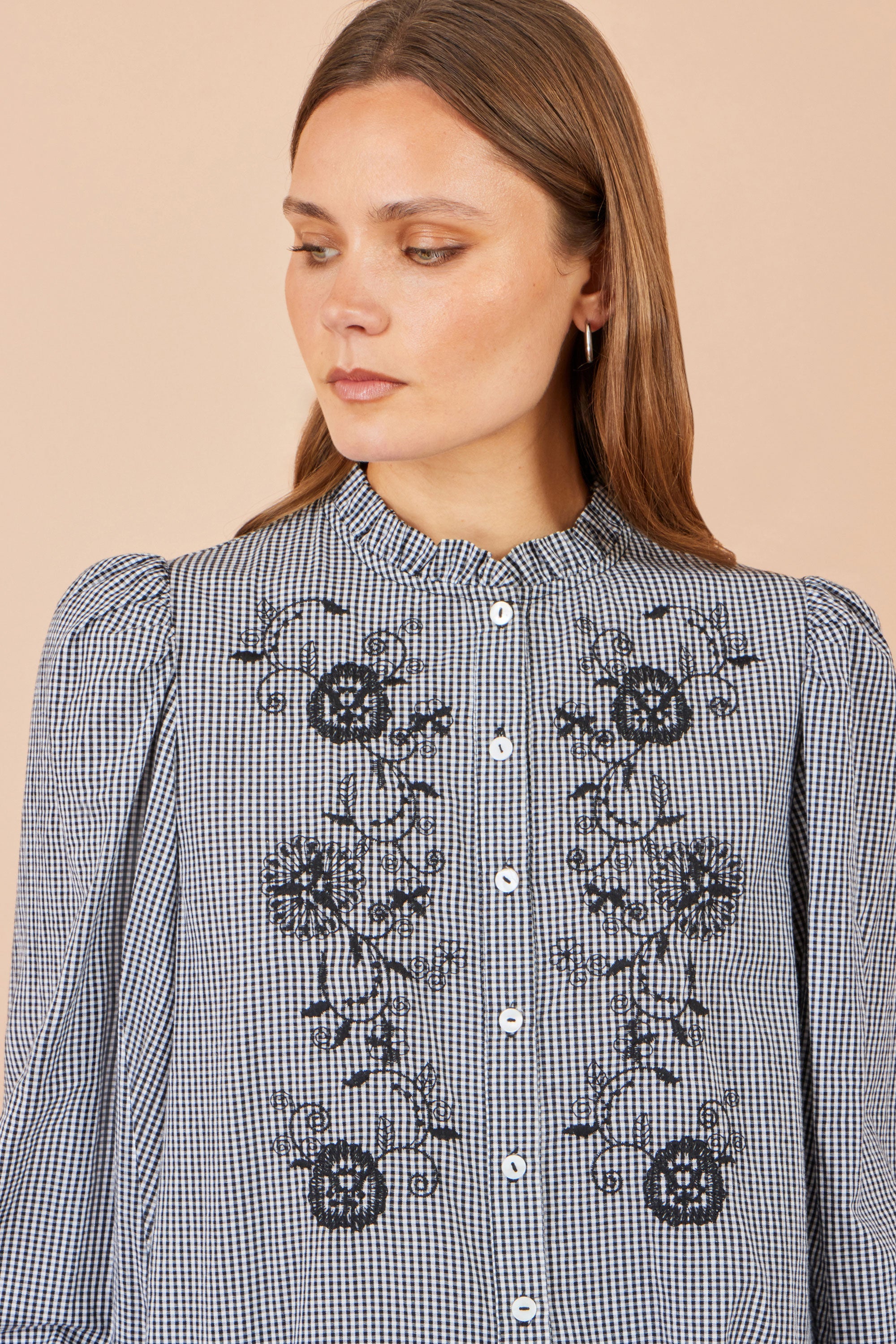 Yumi Black Cotton Gingham Embroidered Shirt