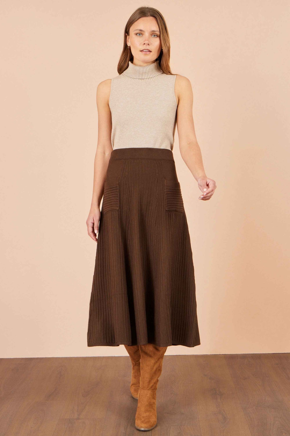 Yumi Brown Knitted Midi Skirt With Pockets