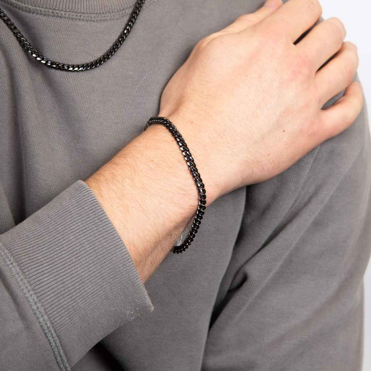 Fred Bennett Cuban Link Chain Bracelet