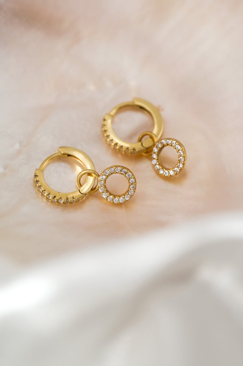 Circle Drop Hoop Huggies: Gold