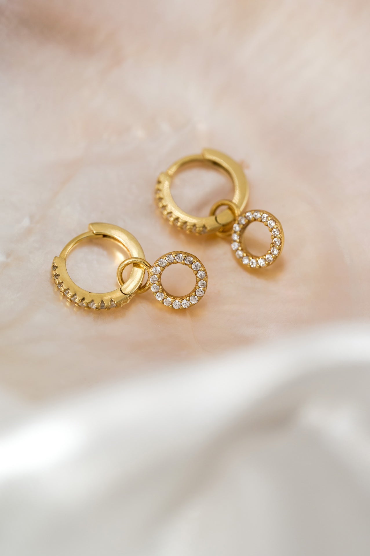 Circle Drop Hoop Huggies: Gold