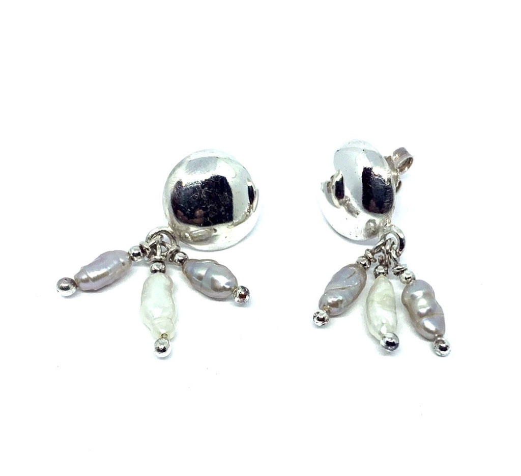 Bottone Stud Earrings – Sterling Silver & Freshwater Pearl