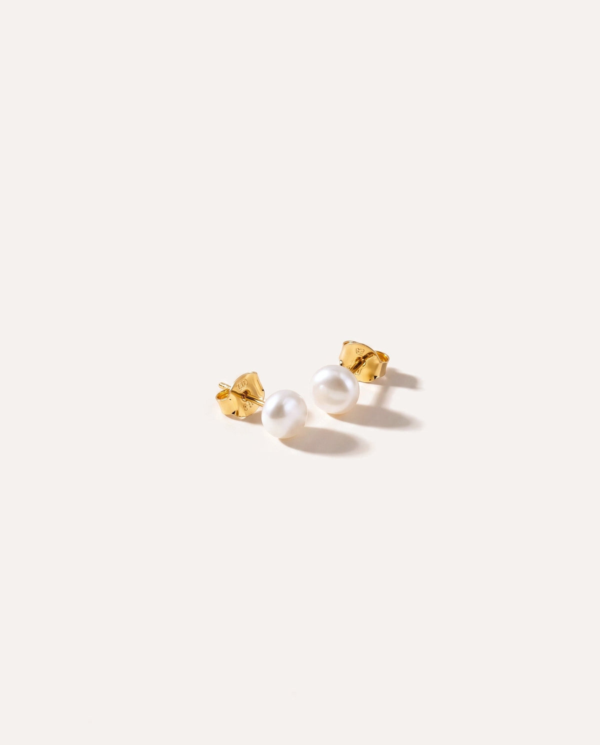 Button Freshwater Pearl Stud Earrings