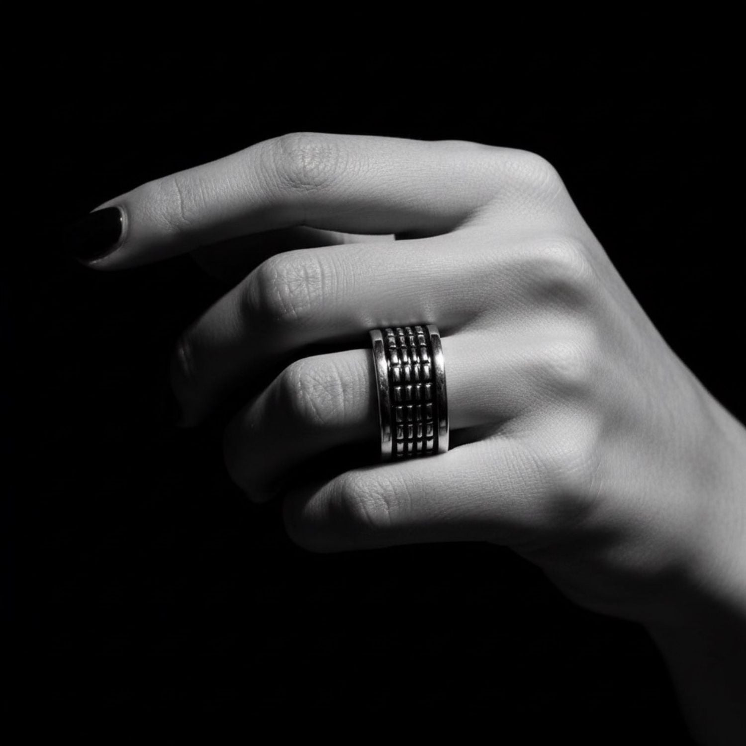 Crocodile Ring – Sterling Silver 925, Oxidised & Polished Finish