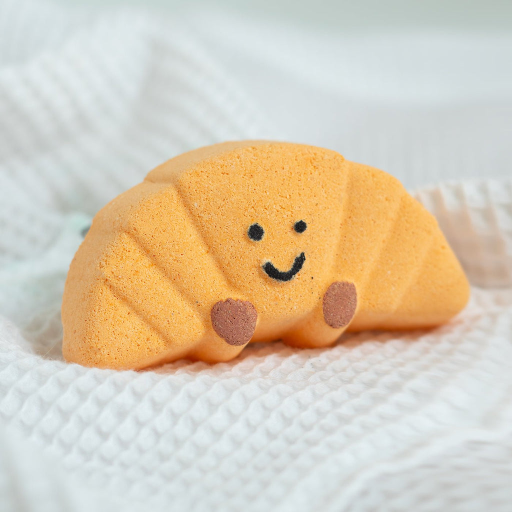 Cute Croissant Bath Bomb – Slow Morning Mood