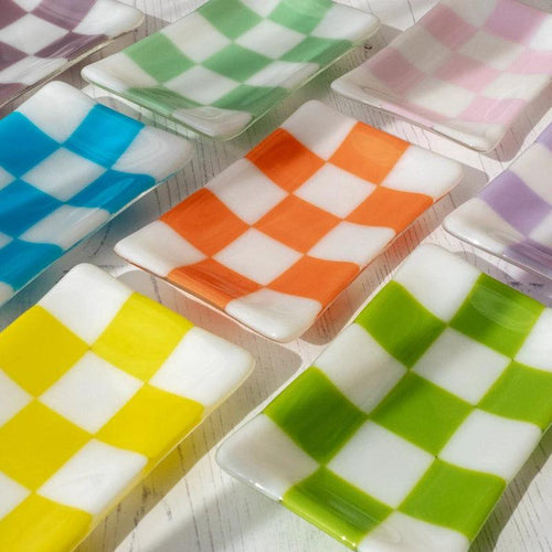 Handmade Glass Tray – Chequered Fused Glass Trinket Dish by David Perry Glass & Ceramics (15x8cm-chequered-white-colour-medium-tray-bullseye-collection)