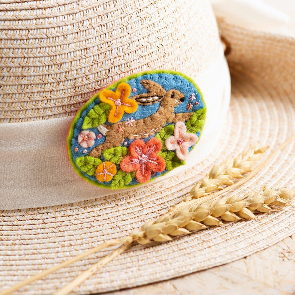 Hare Felt Craft Brooch Kit for Beginners