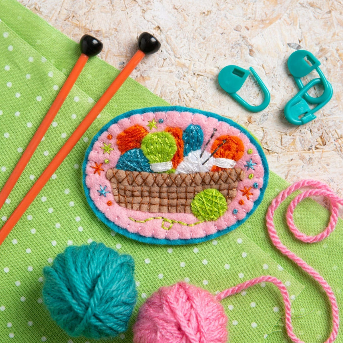 Knitting Basket Felt Craft Brooch Kit for Beginners