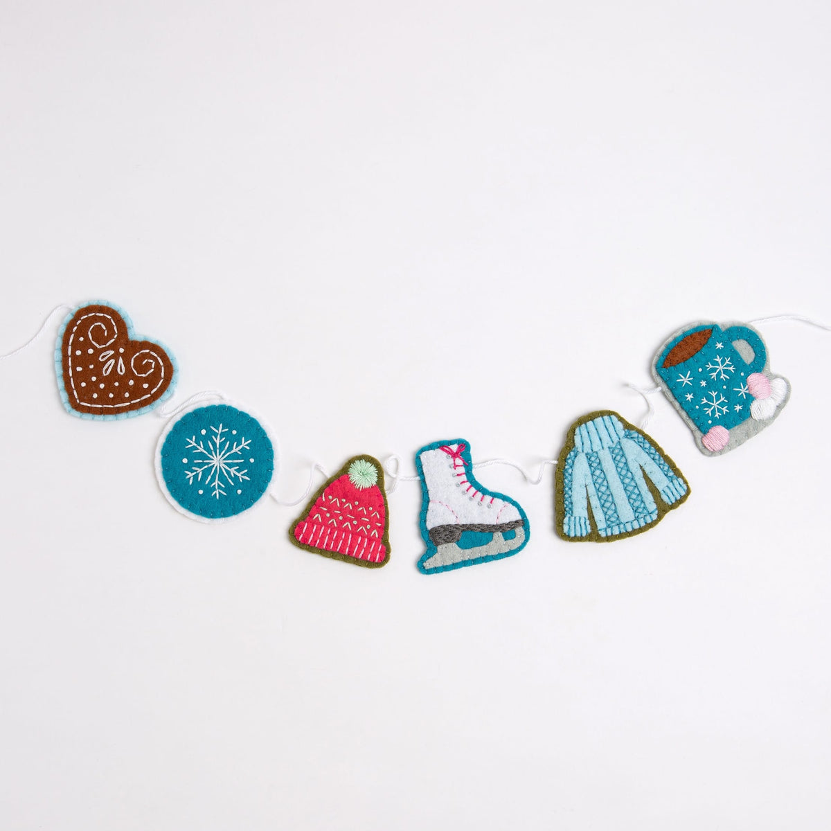 Winter Garland Felt Craft Kit for Beginners
