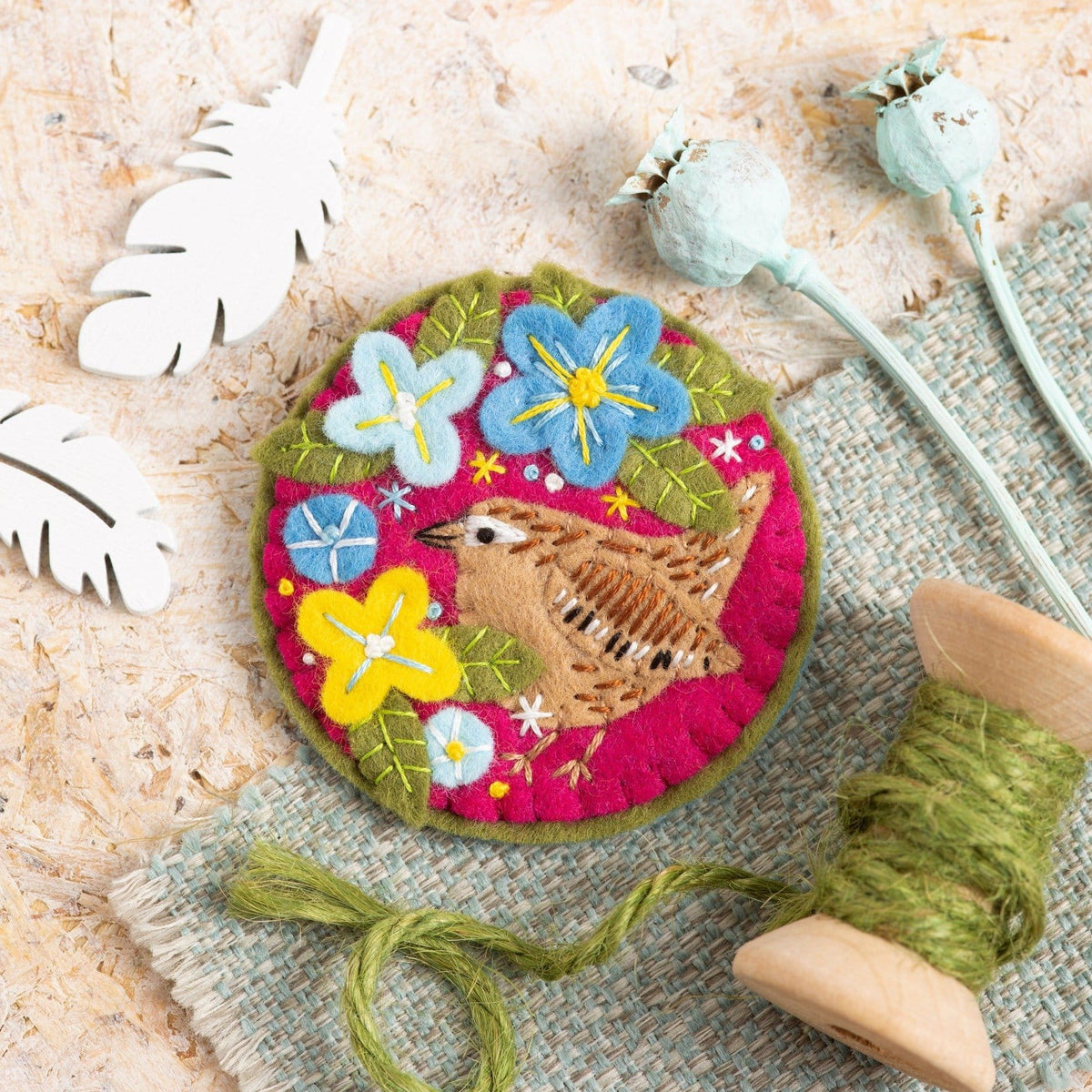 Wren Felt Craft Brooch Kit for Beginners