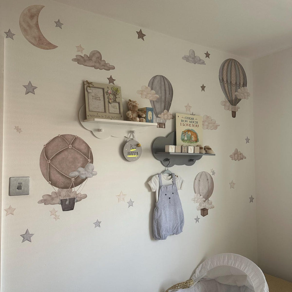 Dreamy Hot Air Balloons and Stars Wall Sticker for Nursery and Kids' Room