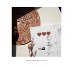 Suatelier | On the desk