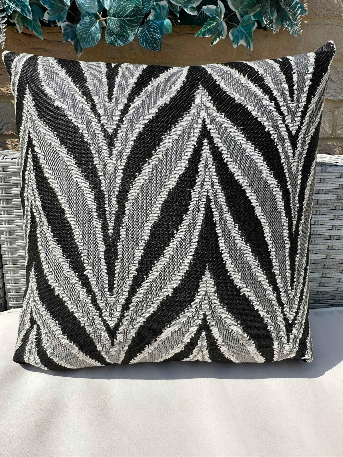 The Couture Cushion - The Outdoor Black and White Leaves - Style No. 124