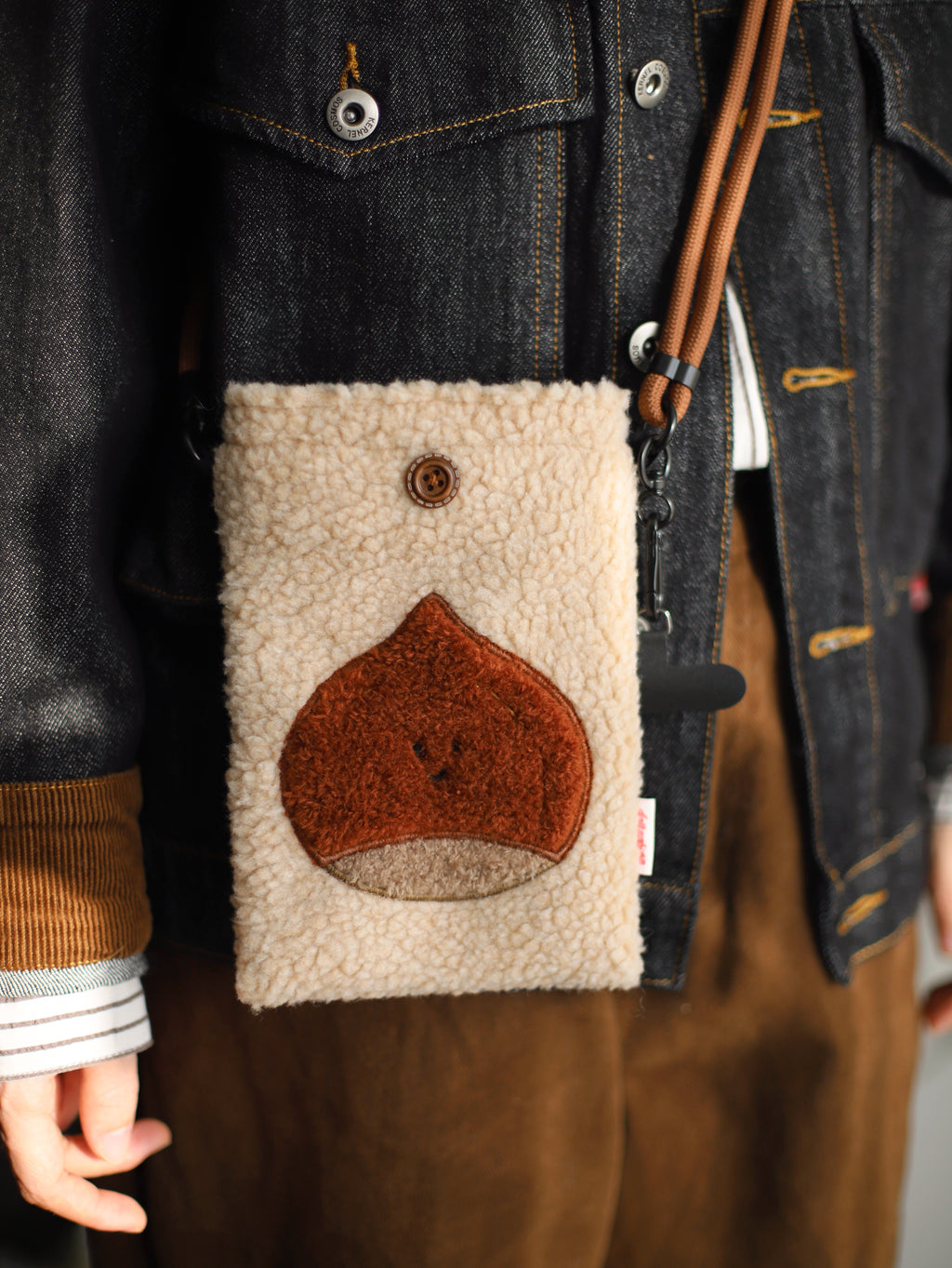 Daily White | Chestnut Cross Body Bag