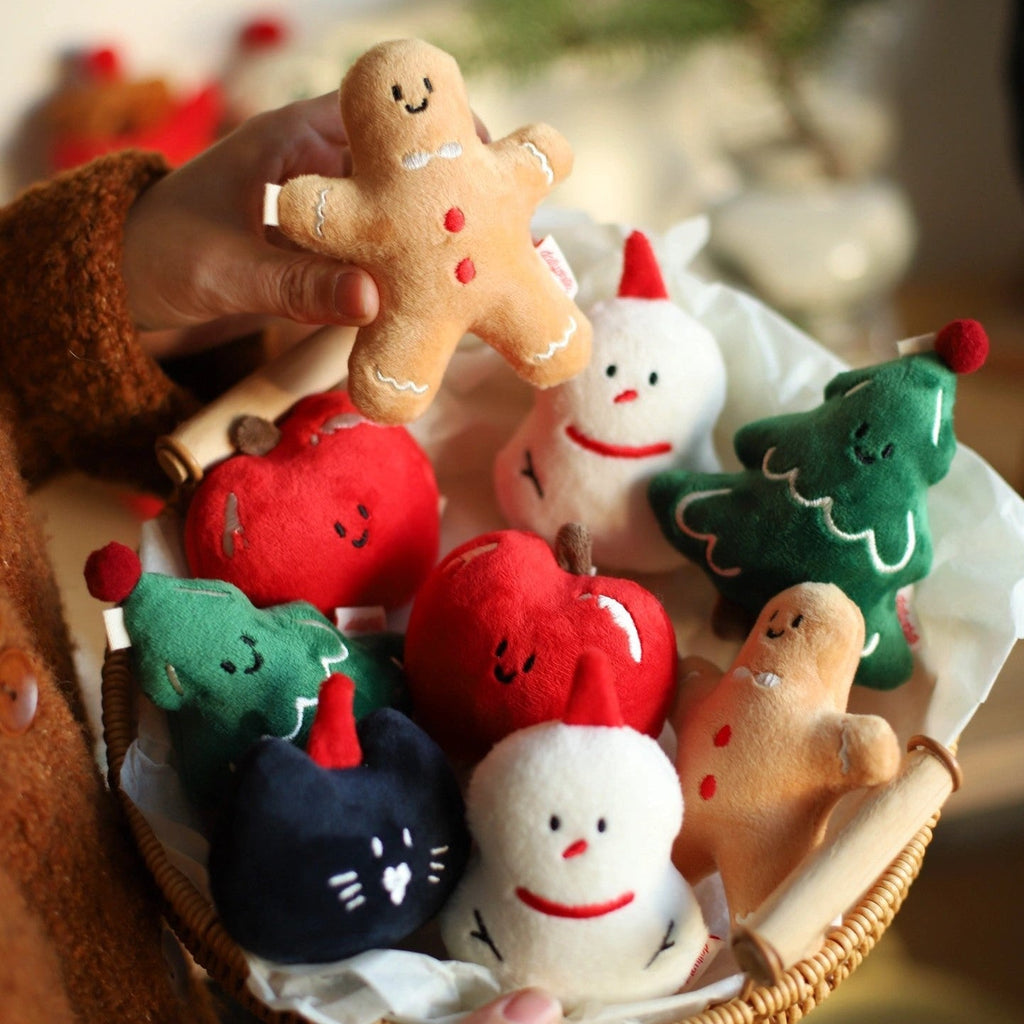 Daily White | Gingerbread Man Plush Charm