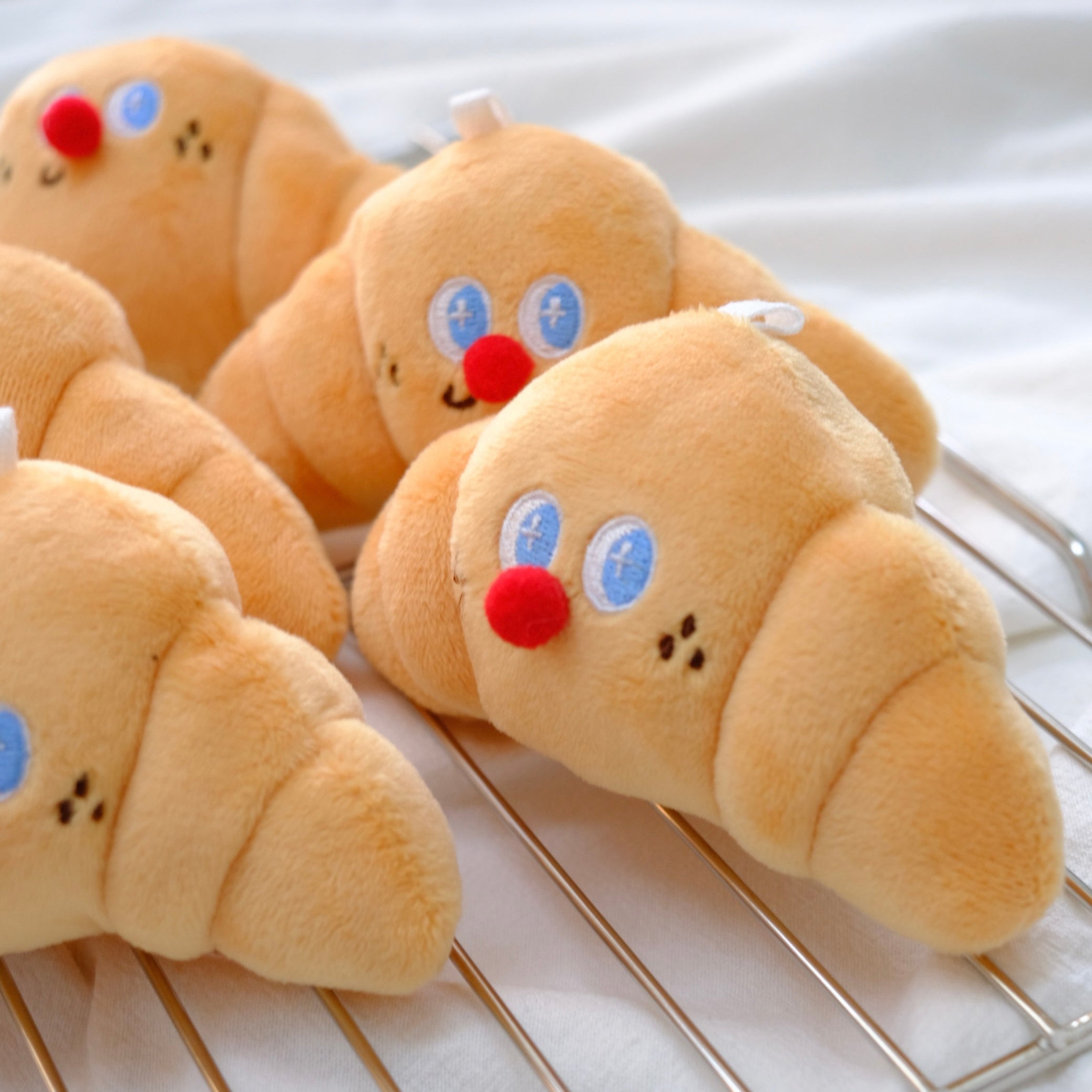 Fufu Baby | Croissant Toy