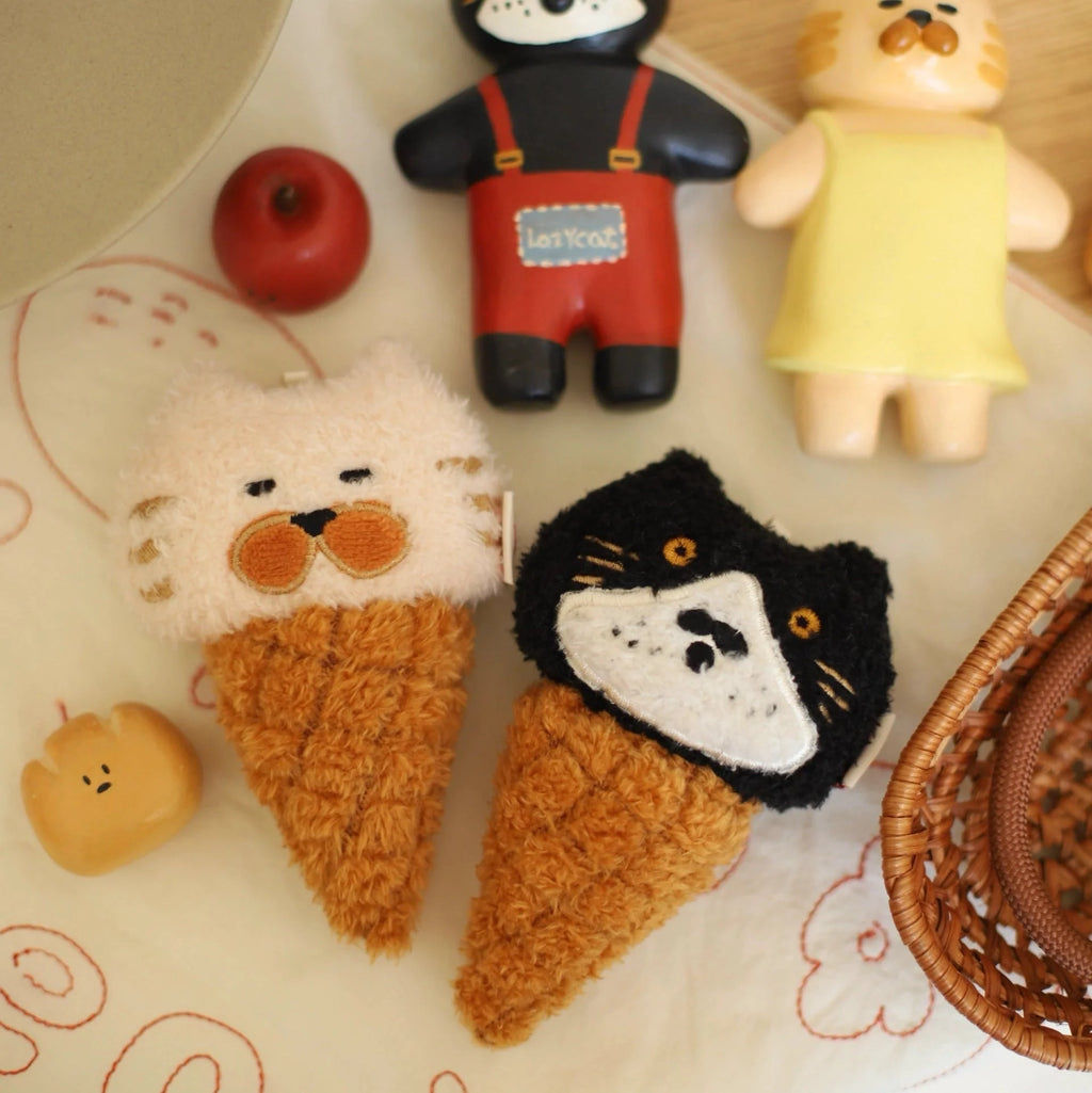 Daily White | Bellin Kitty Ice Cream Cone Plush Charm