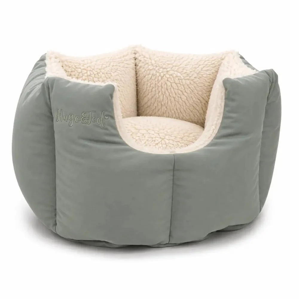 Large Waterproof Rainfleece Fortress Dog Bed - Core Collection