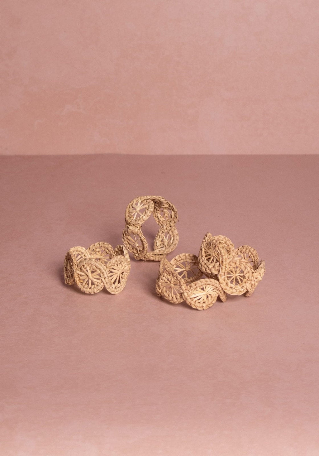Atlántico Iraca Woven Napkin Ring, Natural