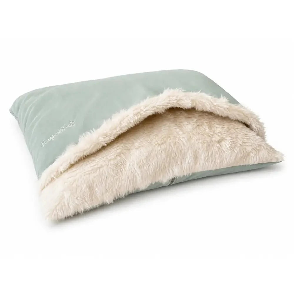 Rainfleece Personalised Waterproof Dog Den Bed
