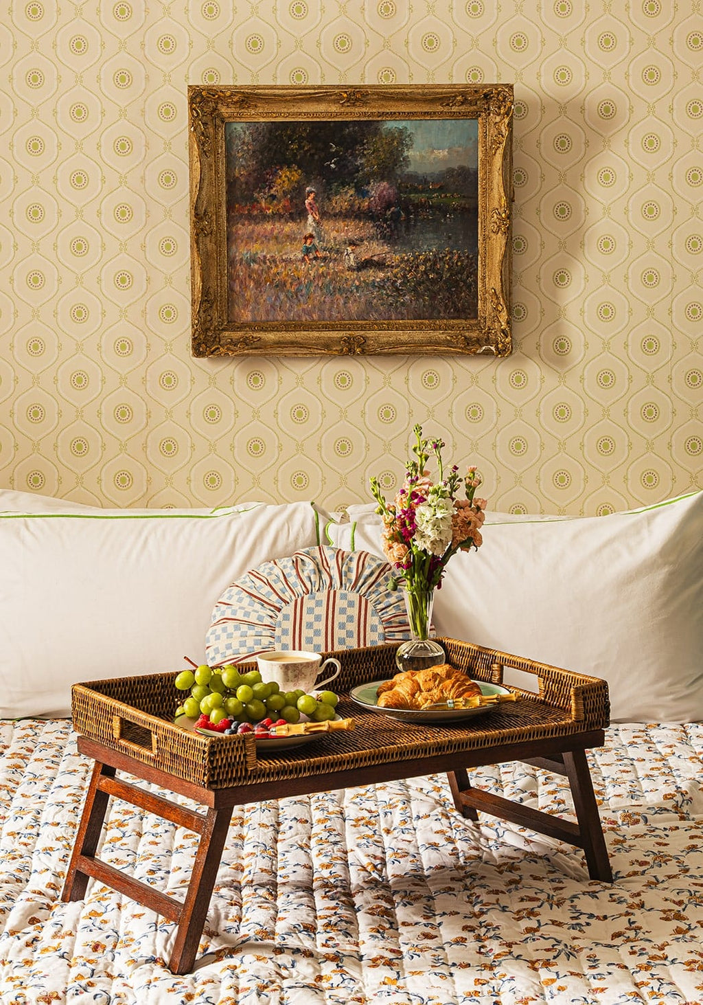 Rattan Breakfast Tray - Brown