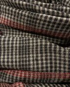 alva scarf | oatmeal, black, red