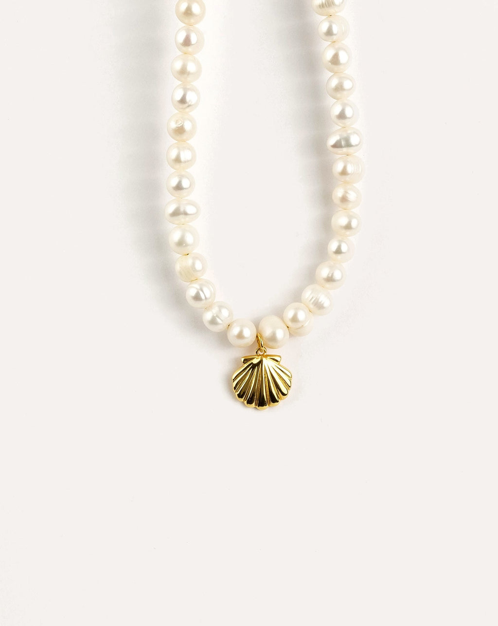 Sea Shell Pearl Necklace